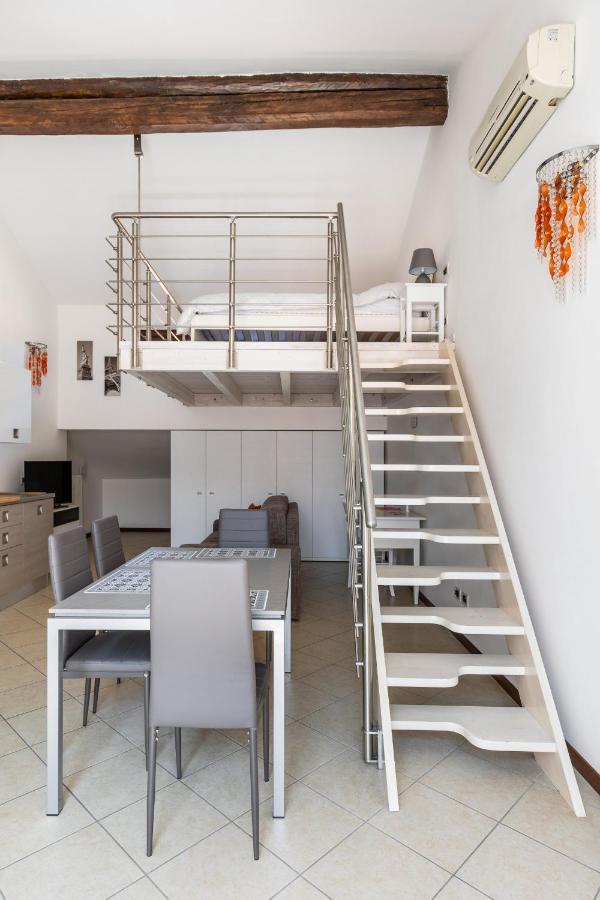 Cozy Mezzanine Apartment By Wonderful Italy Bolonia Exterior foto